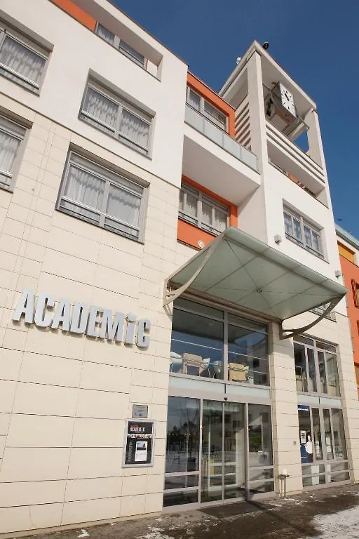 学术及会议中心酒店 罗兹托基